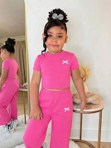 SHEIN 两件套女童蝴蝶结印花针织套装，休闲百搭时尚装扮 - 玫紅色 - 查看 5