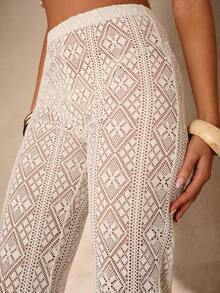 SHEIN Glamour Quần dài nữ gợi cảm, thanh lịch, thích hợp cho kỳ nghỉ hè ở bãi biển, họa tiết hoa rỗng, quần dệt kim xuyên thấu thoải mái. - Màu be - Xem 5