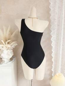 SHEIN Swim SXY Women's Black Textured One-Piece Swimsuit, Hollow-Out One Shoulder Design, Premium Fabric, Niche Hollow-Out Style, Suitable For Beach Vacation, Fitted - Black - View 2