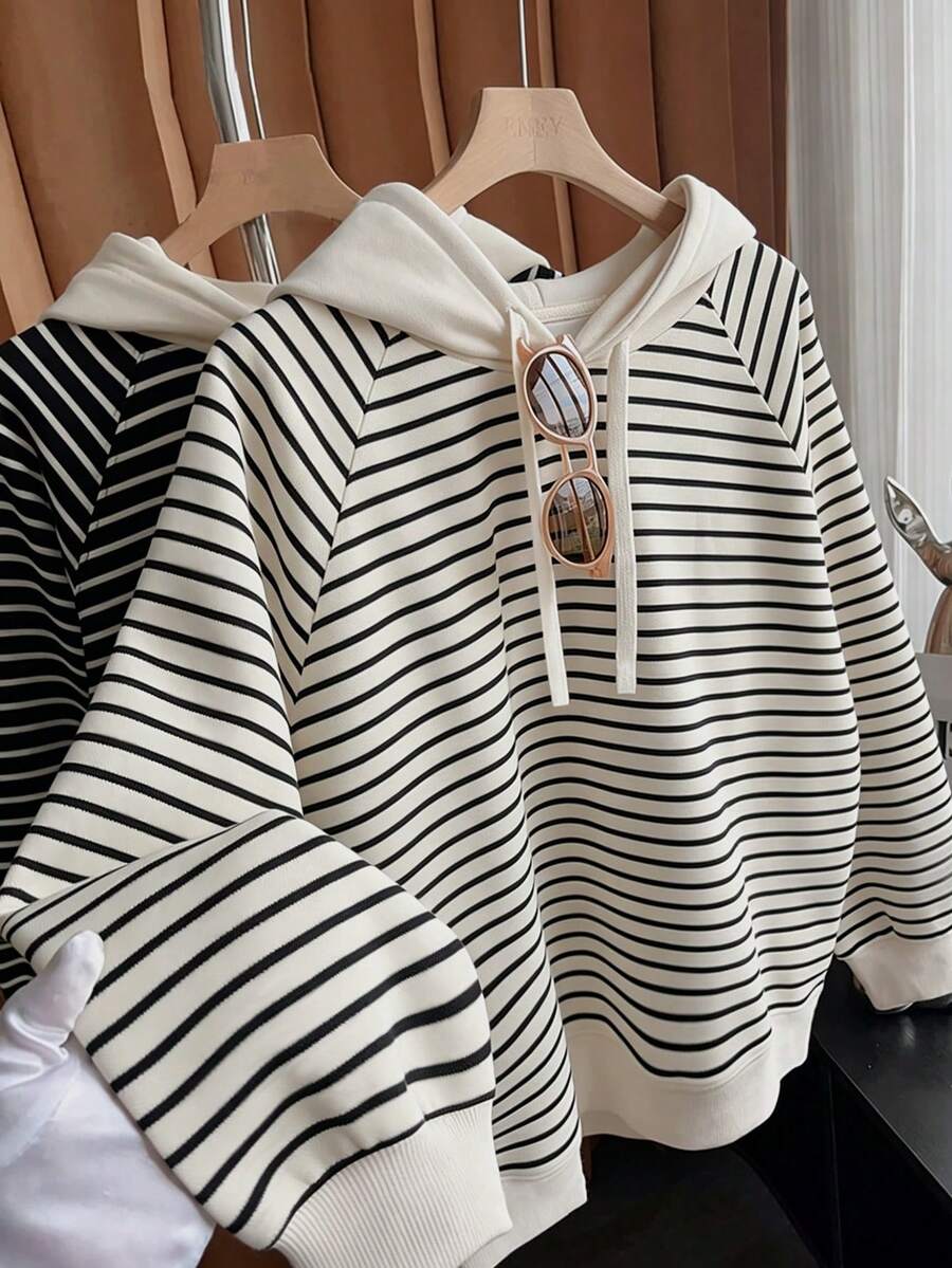 Franclia Women's Striped Hooded Casual Loose Sweatshirt Striped Sweatshirt Striped Long Sleeve Stripe Shirt Cute Casual Tops Striped Sweatshirt - Multicolor - View 1