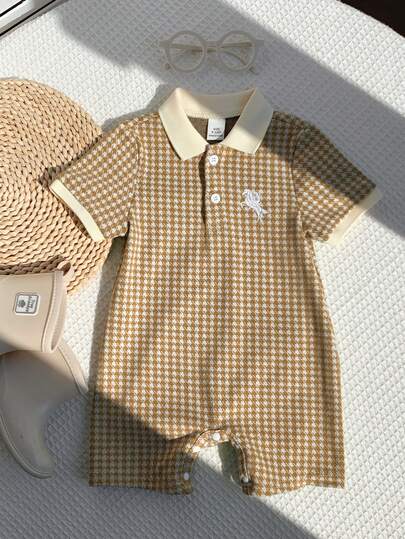 SHEIN Bộ áo liền quần tay ngắn họa tiết răng cưa màu xanh lá cây dễ thương, phù hợp cho bé trai/bé gái sơ sinh, thích hợp cho mùa xuân/hè.