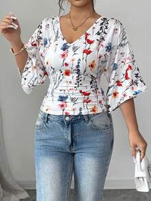 Elenzga Plus Size Elegant V-Neck Printed T-Shirt - Multicolor - View 4