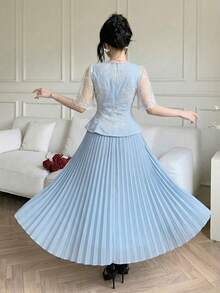 Modelyn 春夏优雅蓝色方领花瓣袖蕾丝修身上衣和百褶裙套装 - 藍色 - 查看 2