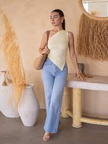 Andrea Bello Áo trễ vai viền bất đối xứng màu vàng nhạt, thích hợp cho kỳ nghỉ hè - Màu vàng - Xem 4