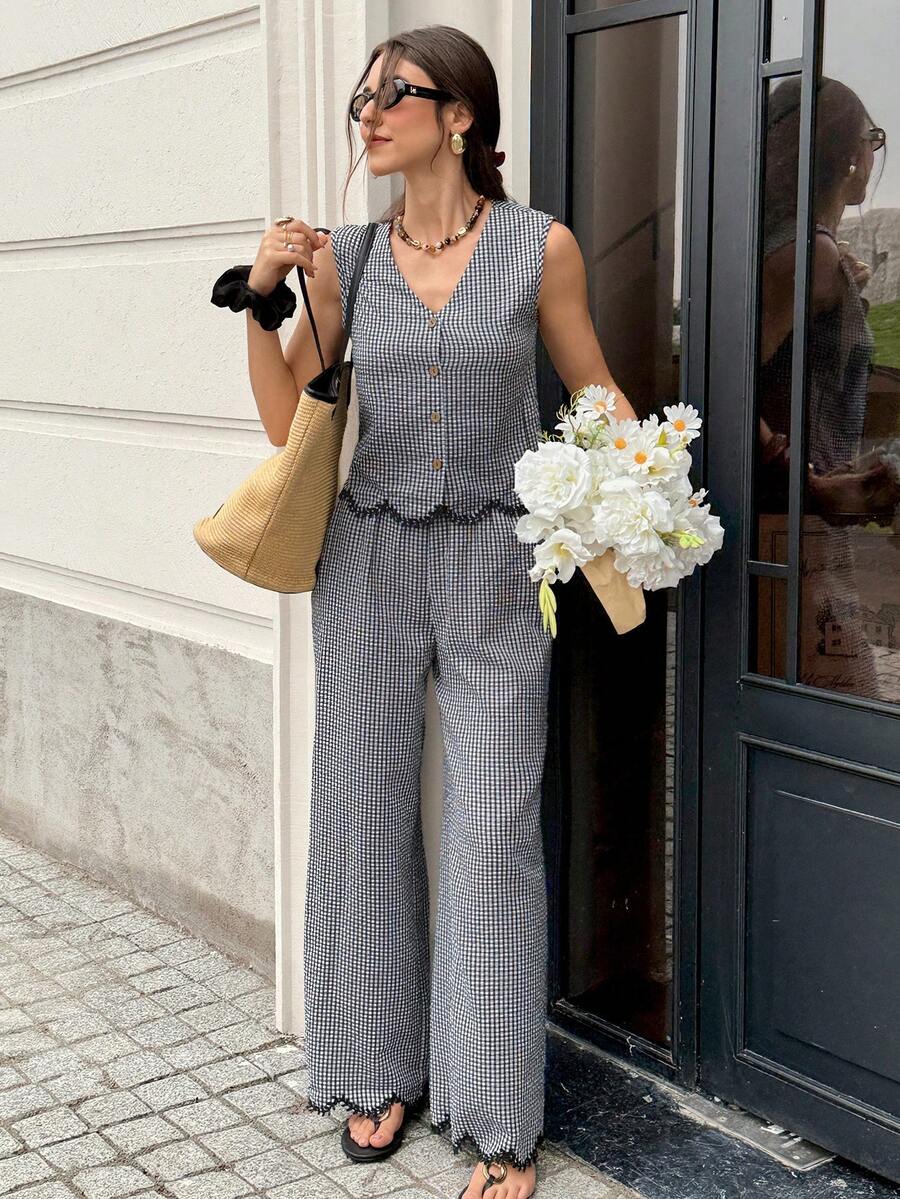 Serisse Women's Summer Casual Commute Plaid Front Button Camisole And Pants 2 Pieces Set - Black and White - View 1