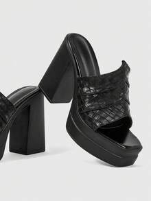 ROMWE Dép xăng đan cao gót hở mũi thời trang và thoải mái dành cho nữ, kiểu dáng punk gothic, đế dày chống thấm nước, họa tiết chữ thập, thích hợp cho mùa xuân/hè, tiệc tùng, lễ hội. - màu đen - Xem 5