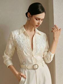 Spring/Summer New Delicate Floral Embroidery & Beaded Decoration Symmetrical Applique Women Long Sleeve Blouse - Beige - View 4