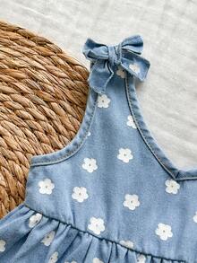 SHEIN Vintaside Kids 女婴无袖碎花连衣裙，简约清新乡村风，适合户外旅行和海滩玩耍，春夏款。 - 藍色 - 查看 8