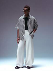 STYNVO 男士休闲条纹纹理前开襟短袖衬衫，夏季款 - 深灰色 - 查看 4