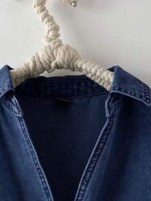 EMERY ROSE EMERY ROSE Kemeja Denim Kasual Wanita Lengan Pendek Kancing Tunggal dengan Saku - Dark Wash - View 4