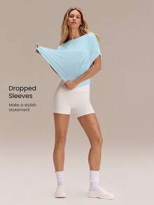 GLOWMODE 莫代尔超大款短袖T恤，后背镂空设计，适合低强度瑜伽、普拉提、日常休闲穿着 - 淺藍色 - 查看 4