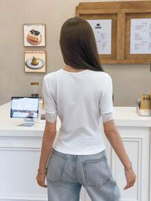 K-Vae Women's Casual Sexy Elegant Commuter Golf Outdoor Lace Patchwork V-Neck Slim Fit T-Shirt With Design Details, Spring/Summer White - White - View 2