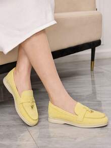 Sleekvia Zapatos planos cómodos tipo mocasín de mujer color negro para Navidad - Amarillo - Ver 4