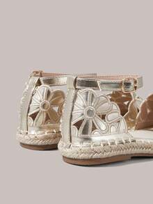 Women's Thick Sole Hemp Rope Fashion Vacation Round Toe Buckle Shoes - Gold - View 4