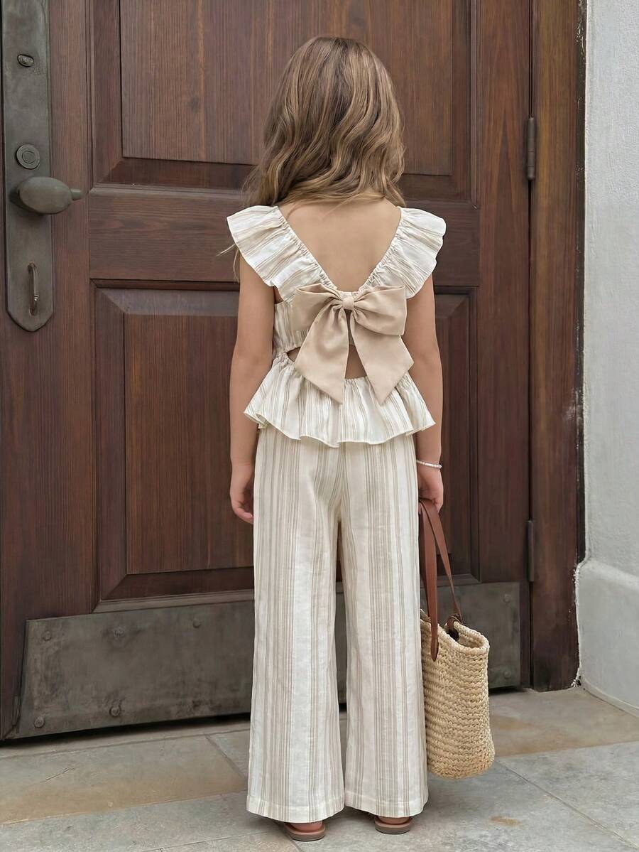 SHEIN Bộ đồ đôi 2 món cho bé gái, gồm áo vest và quần dài kẻ sọc dệt, cổ vuông, có bèo nhún và nơ, kiểu dáng thường ngày. - Màu be - Xem 1