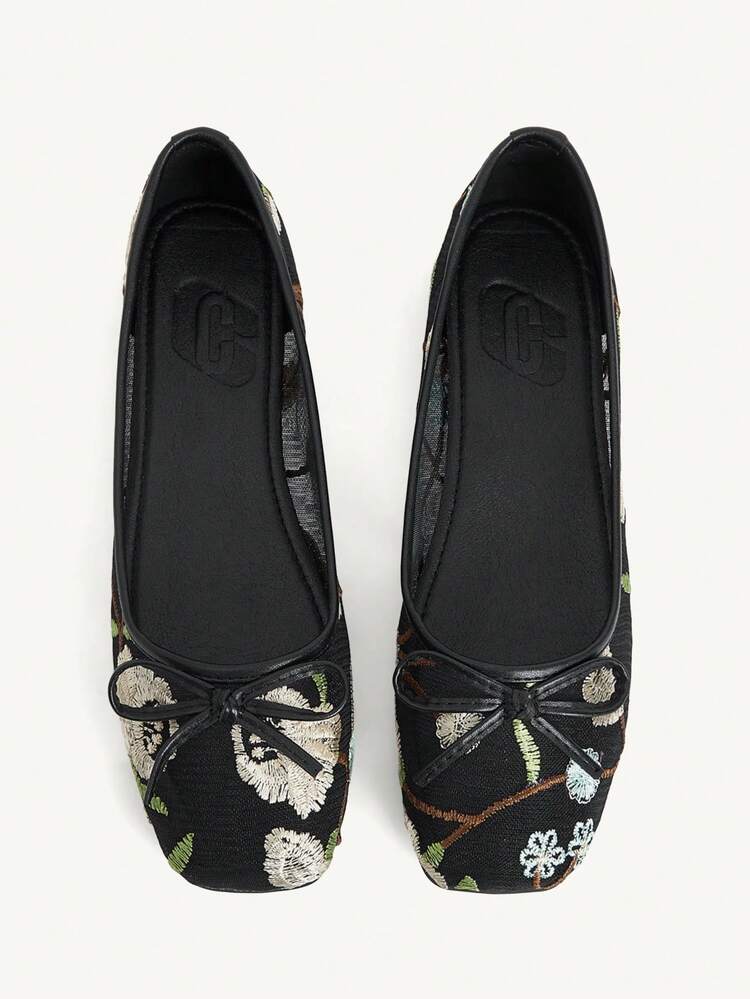 CUCCOO CHICEST Outdoor Women's Square Toe Flat Bottom Black Mesh Embroidery Fabric Bow Decoration Fashionable Simple Breathable Comfortable Daily Commuting Elegant Slip-On Shoes Women's Shoes