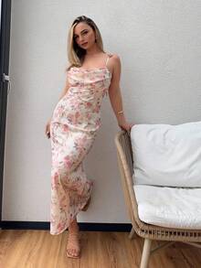 Jeta Ari 粉色连衣裙、夏季女装、太阳裙、女士优雅花卉印花超长吊带裙 - 杏色 - 查看 1