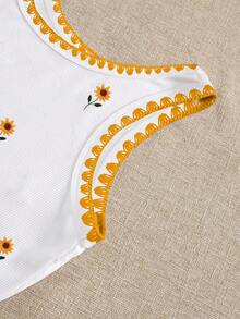 Resyla Daisy Floral Embroidered Women Tank Top, Fashion Shell Trim Camisole - White - View 5