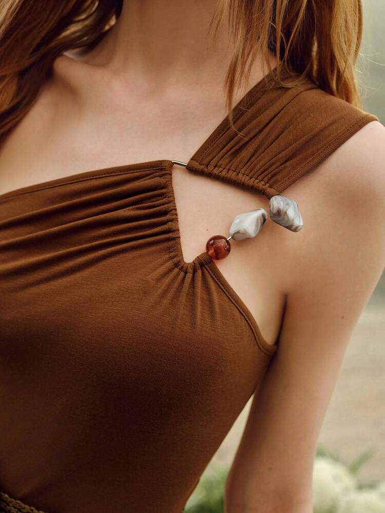 WOMEN'S SOLID COLOR BEADED TRIANGLE METAL RING SLIM FIT TOP