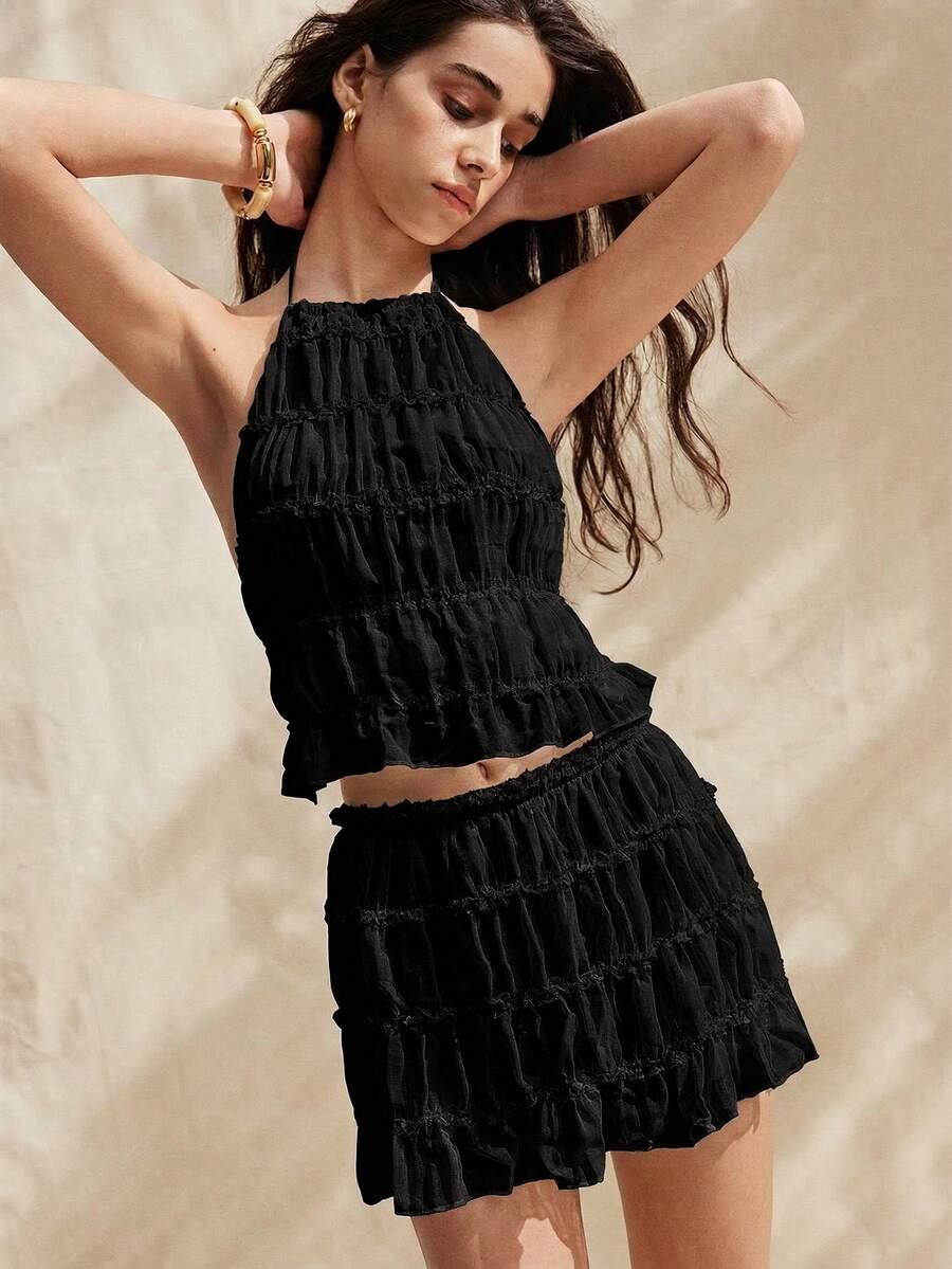 Easelle 女士黑色性感褶皱露背吊带上衣和迷你裙两件套 - 黑色 - 查看 1