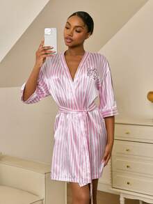 Betty Boop x SHEIN Women's Striped Cartoon Pattern Casual Loungewear Robe - Pink - View 2