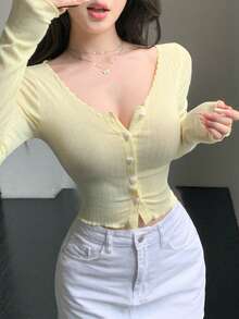 DAZY 紋理條紋淡黃色短版上衣，可愛夏季日常休閒甜美女孩，情人節愛心鈕扣長袖T恤 - 黃色 - 查看 6