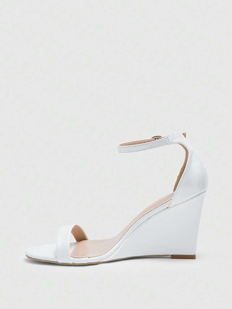 CUCCOO BIZCHIC Women Shoes Round Toe Wedge Heel Beige With Ankle Strap Women's Fashion Wedge Heel Sandals Stylish Simple Daily Comfort Commuter Women's Sandals Women's Shoes