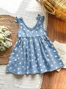 SHEIN Vintaside Kids 女婴无袖碎花连衣裙，简约清新乡村风，适合户外旅行和海滩玩耍，春夏款。 - 藍色 - 查看 2