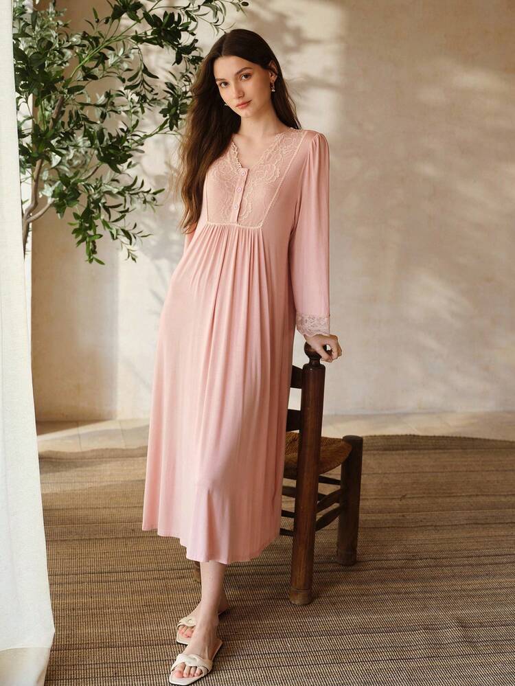 CONTRAST LACE V-NECK LOUNGE DRESS