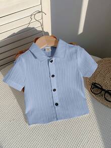 SHEIN Áo thun dệt kim tay ngắn cổ bẻ màu trắng unisex cho bé trai/bé gái, thích hợp mặc đi nghỉ mát mùa xuân/hè. - Màu xanh nhạt - Xem 5
