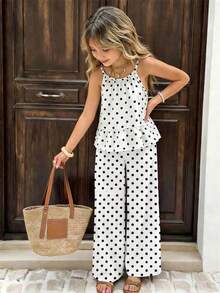 SHEIN 2 piezas Conjunto informal de niña con top sin mangas a lunares y pantalones de pierna ancha, conjunto de verano con botones de gota, dobladillo con volantes, ajuste relajado para la playa, vacaciones - Blanco - Ver 2