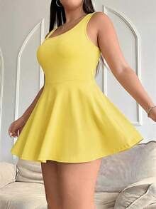 Solflare Mono sin mangas de un solo color con bolsillos para mujer de talla grande, conjunto de una pieza en amarillo pálido - amarillo ganso - Ver 3