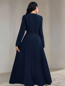 Vestido largo de noche elegante de mujer de color rojo burdeos con pliegues en la cintura y volantes - Azul Marino - Ver 3