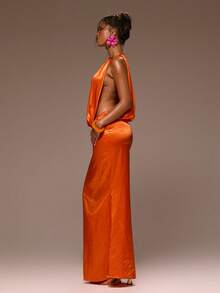 MUSERA Đầm maxi không tay bằng satin xếp ly, khoét eo, thích hợp cho mùa xuân hè, kỳ nghỉ, buổi tối đi chơi, dịp đặc biệt, Golden Sands. - trái cam - Xem 3