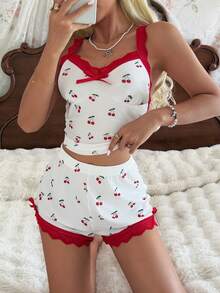 Bộ đồ ngủ gồm áo hai dây và quần short cổ chữ V phối ren, in hình quả anh đào, phong cách gợi cảm. - Đỏ - Xem 2
