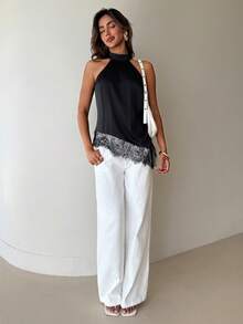 Aloruh Blusa de mujer con parches de encaje, bajo asimétrico en negro con ribete de satén y encaje - Sexy para blusas elegantes de mujer, blusas elegantes para mujer, atuendos casuales de negocios para mujer, atuendos casuales de negocios, atuendos casuales modestos, top de verano negro, top asimétrico negro, top con ribete de encaje - Negro - Ver 3