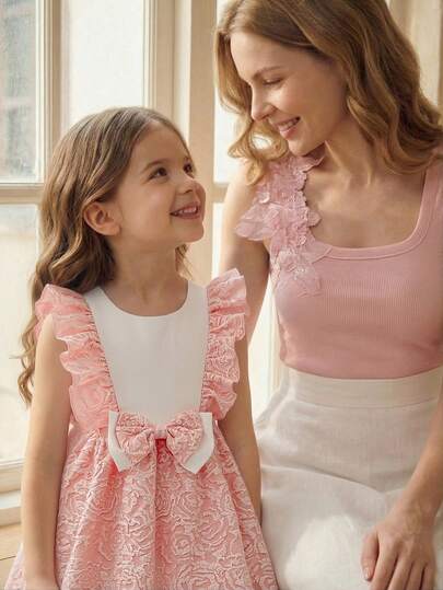 SHEIN Glamorique Kids Đầm xòe sang trọng, duyên dáng màu hồng jacquard không tay, thắt eo, thiết kế nơ xinh xắn dành cho bé gái.