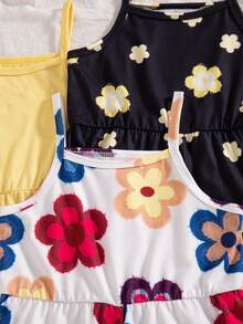 SHEIN Playful Pals 3件組少女夏季2026新款花卉印花與純色連身褲，無袖白色海灘度假套裝，極簡度假服飾 - 彩色 - 查看 3