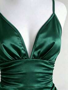 Franclia Women's Elegant Solid Satin Luxurious Spaghetti Strap Ruched Low-Cut Waist Dress - Dark Green - View 5