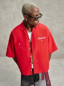 PAVTROS 男士字母刺绣单排扣口袋短袖衬衫 - 紅色 - 查看 4