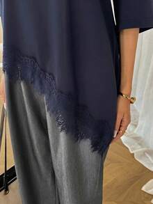SHEIN LUNE Áo thun nữ dáng suông màu trơn, vạt áo bất đối xứng, phối ren, trang phục cơ bản hàng ngày cho mùa xuân/hè. - Màu xanh hải quân - Xem 7