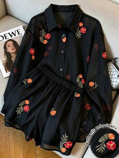 Franclia Bộ đồ nữ gồm áo dài tay và quần short thêu hoa, kiểu dáng thường ngày.
