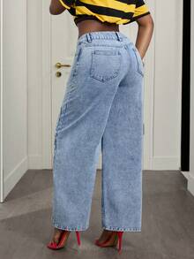 Slaydiva 女士休闲日常字母贴布水洗牛仔裤 - 淺色水洗藍 - 查看 2