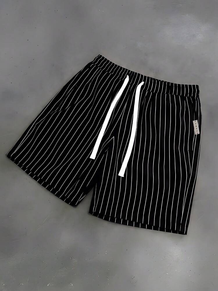 세로 핀스트라이프 반바지 (드로스트링 포함)