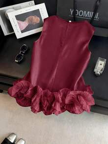 SHEIN Franclia 女士优雅缎面双层荷叶边无袖背心，适合春夏外出和约会 - 酒紅色 - 查看 2