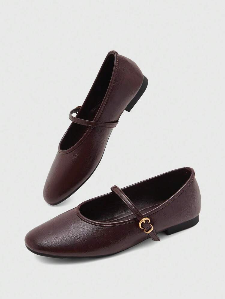 CUCCOO BIZCHIC Mary Jane, Women's Shoes With Soft Leather And Low Vamp.