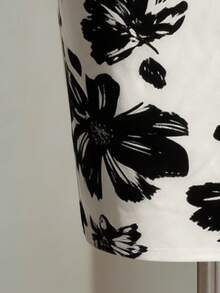 Off Shoulder Bow Contrast Color Waist Fitted Floral Print Fabric Elegant Romantic Minimalist Women Dress - Black and White - View 4
