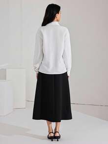 Heiryn Blusa de manga larga elegante con botones frontales y decoración de strass en un solo color para mujer - Blanco - Ver 4