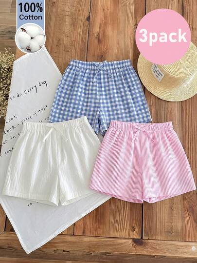 SHEIN Set de 3 piezas de shorts casuales para niñas jóvenes, que incluye shorts de rayas, a cuadros y de color liso. Shorts de verano para niñas jóvenes, ropa de niñas jóvenes, shorts de cuadros, shorts a rayas, shorts elásticos y transpirables para uso diario y comodidad en verano.
