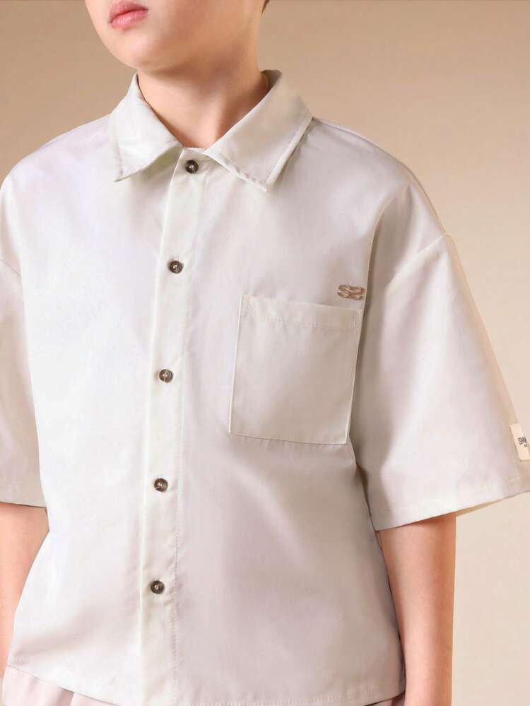 Boys Boxy Fit Short Sleeve Button Up Collared Shirt With Chest Pocket Plain Casual Summer Top